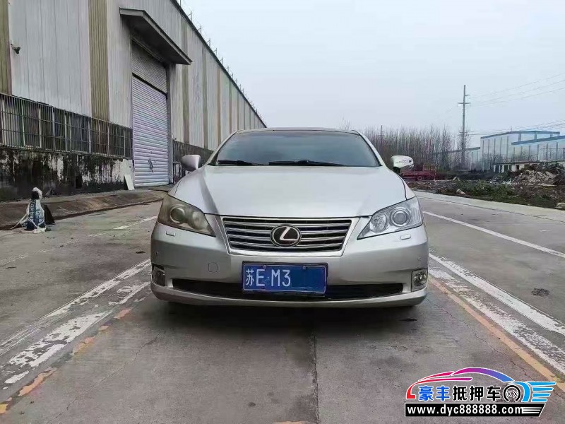 抵押车出售09年雷克萨斯ES轿车
