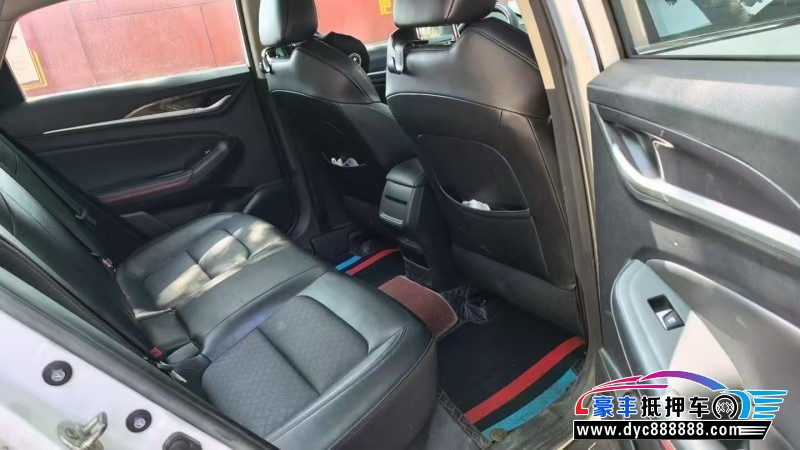 20年长安逸动轿车抵押车出售
