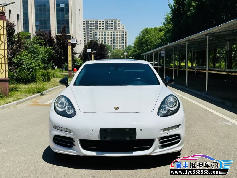12年保时捷帕纳梅拉轿车抵押车出售