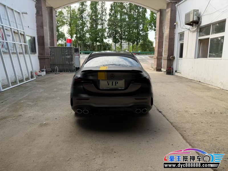 20年奔驰A轿车抵押车出售