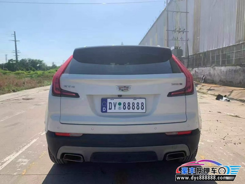 19年凯迪拉克XT4轿车抵押车出售