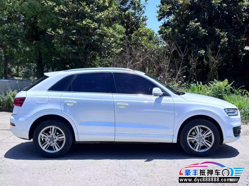 15年奥迪Q3轿车抵押车出售