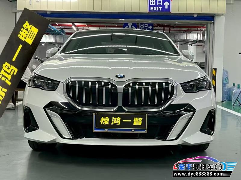 24年宝马5系轿车抵押车出售