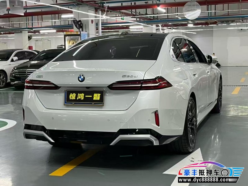 24年宝马5系轿车抵押车出售