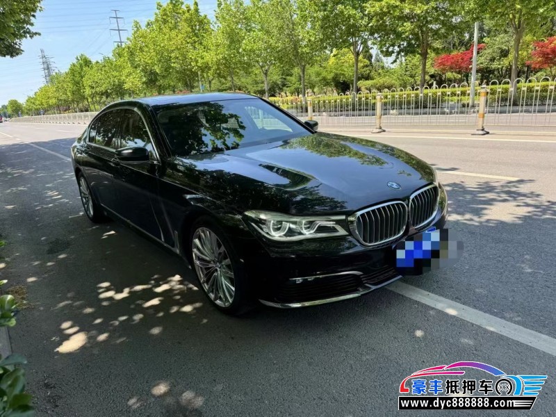 17年宝马7系轿车抵押车出售