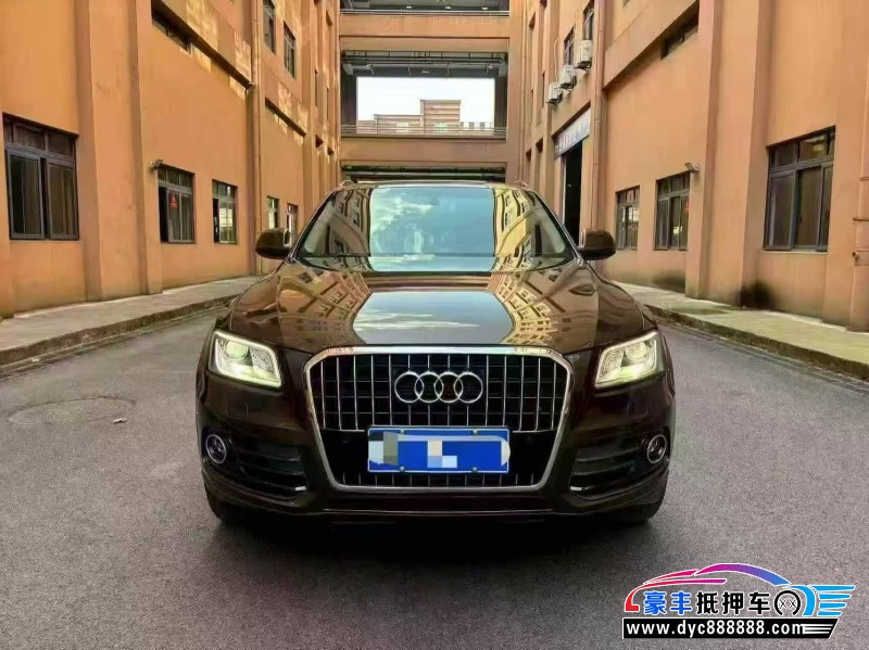 15年奥迪Q5轿车抵押车出售