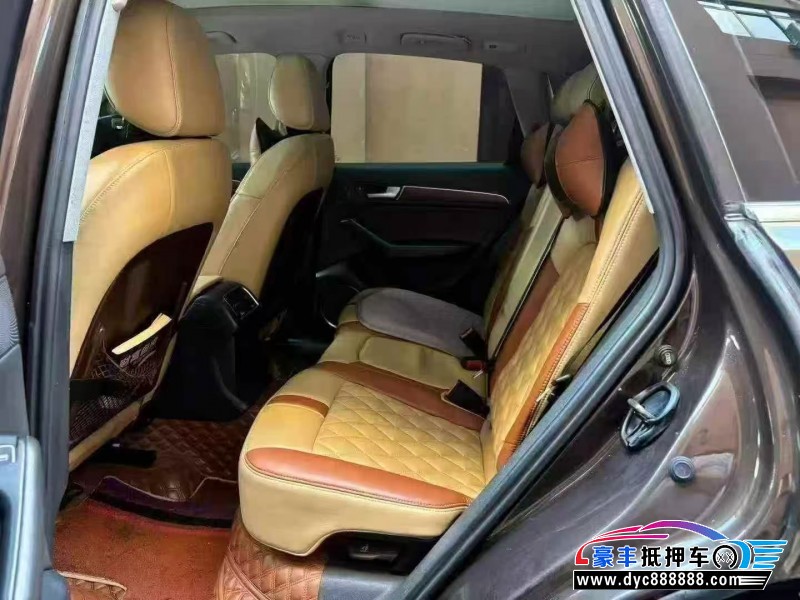 15年奥迪Q5轿车抵押车出售