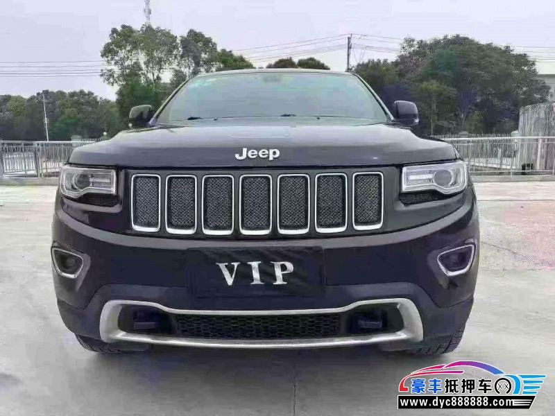 14年Jeep切诺基轿车抵押车出售