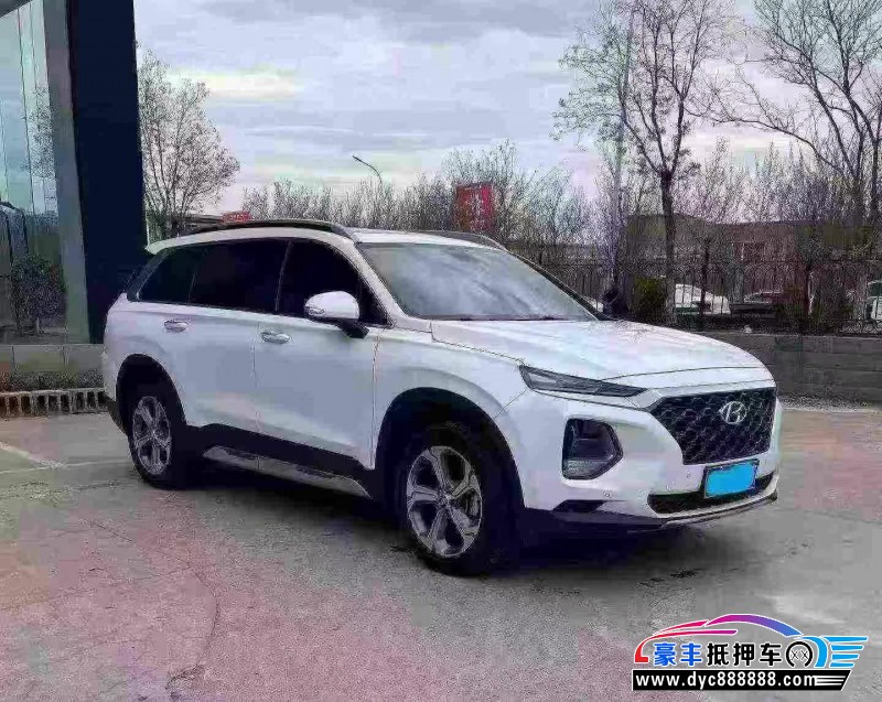 21年现代新胜达轿车抵押车出售