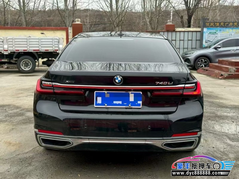 21年宝马7系轿车抵押车出售