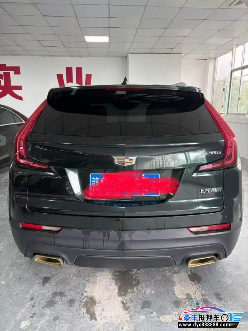 21年凯迪拉克XT4轿车抵押车出售