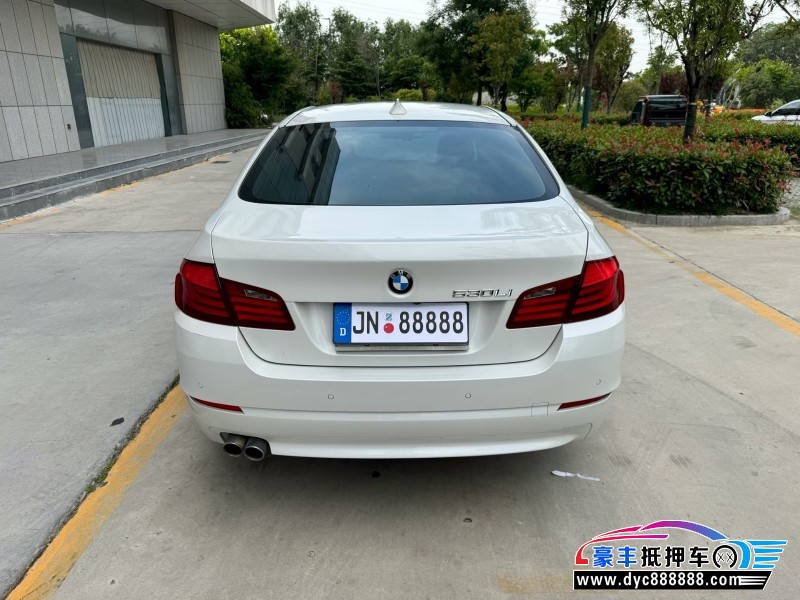 13年宝马5系轿车抵押车出售