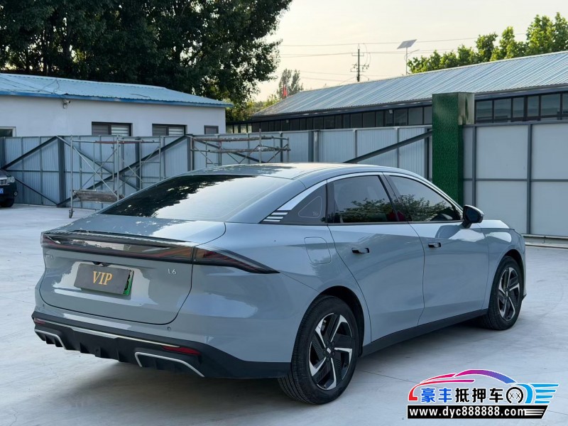 24年吉利银河L6轿车抵押车出售