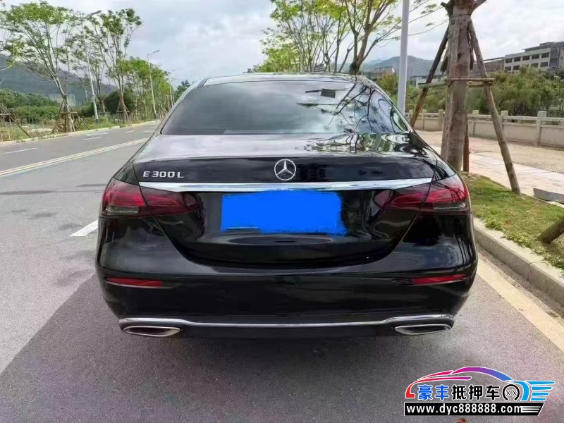 21年奔驰E轿车抵押车出售