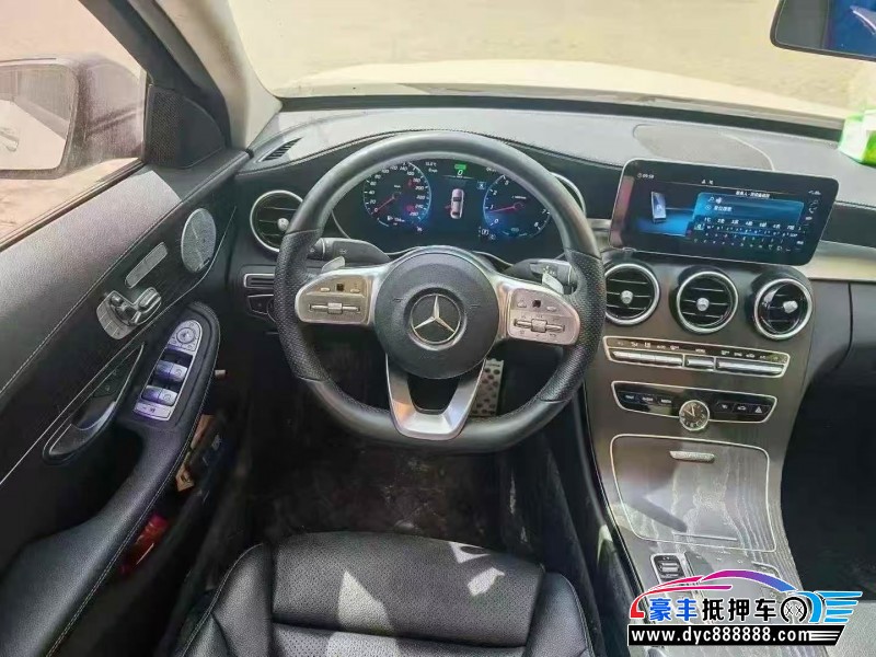 21年奔驰C轿车抵押车出售