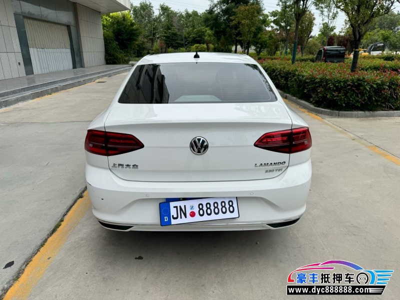 22年大众凌渡轿车抵押车出售