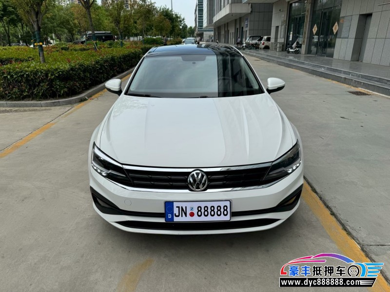 22年大众凌渡轿车抵押车出售