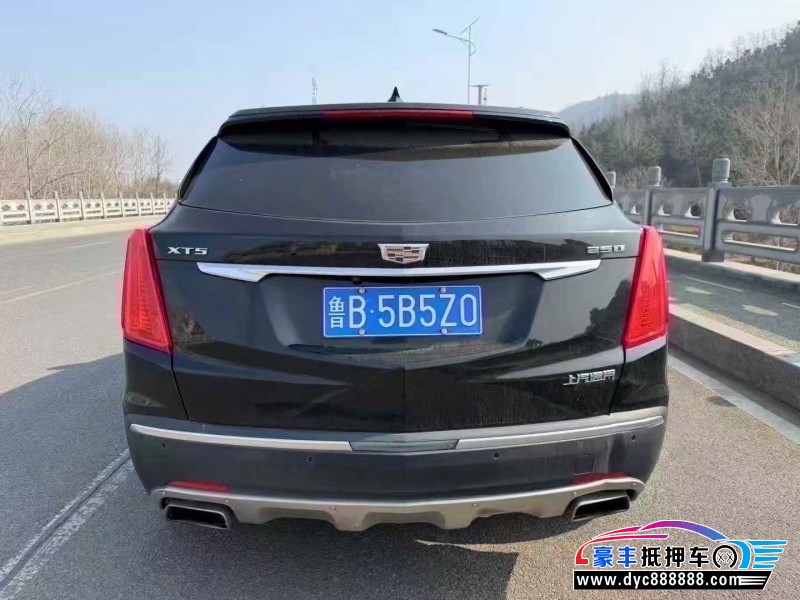 16年凯迪拉克XT5轿车抵押车出售