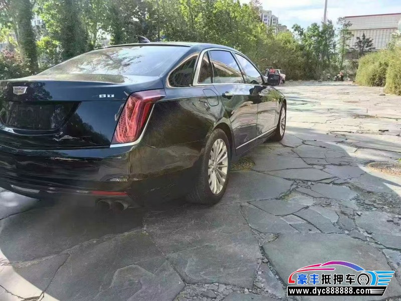 18年凯迪拉克CT6轿车抵押车出售
