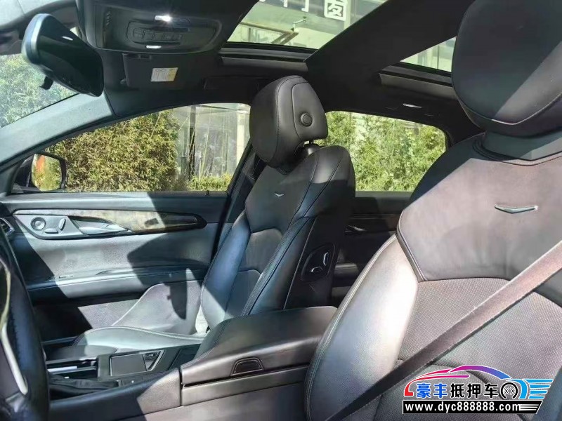 18年凯迪拉克CT6轿车抵押车出售