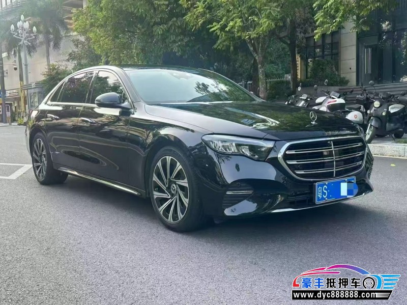 24年奔驰E轿车抵押车出售