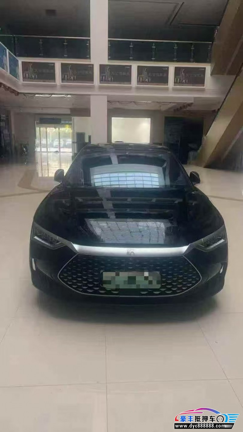抵押车出售23年比亚迪汉轿车