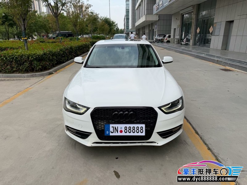 抵押车出售13年奥迪A4L轿车
