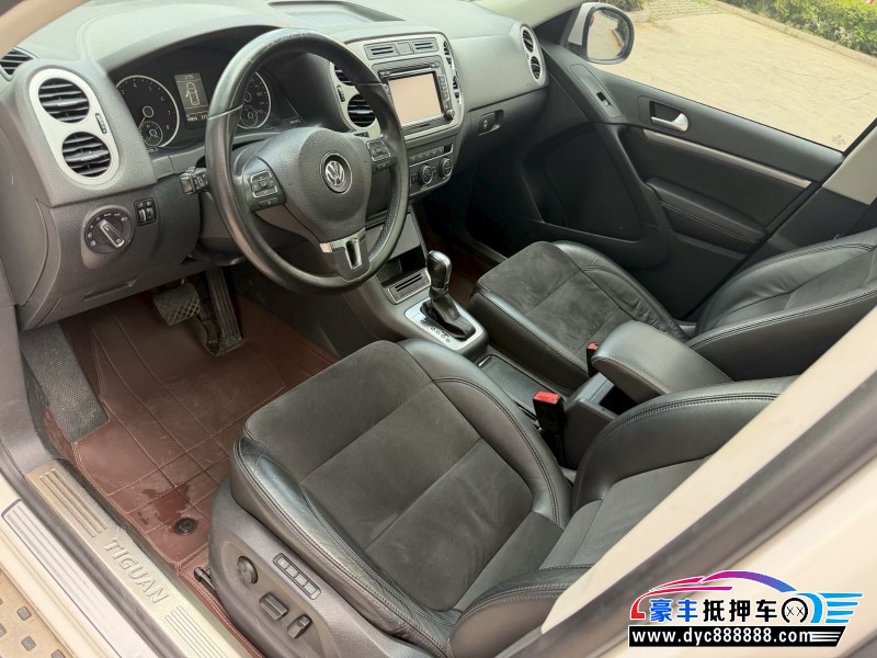 17年大众途观轿车抵押车出售
