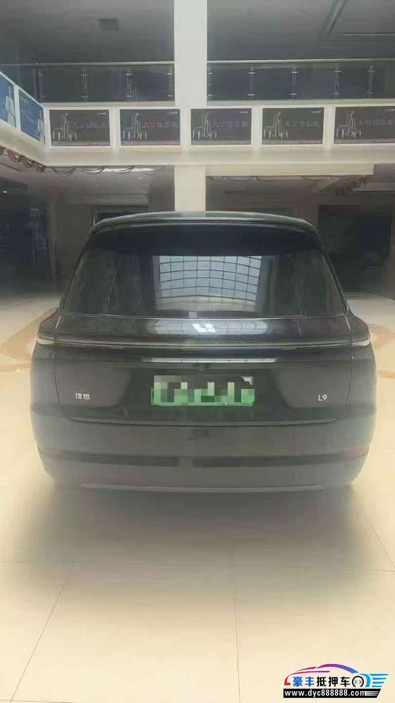 25年理想L9轿车抵押车出售