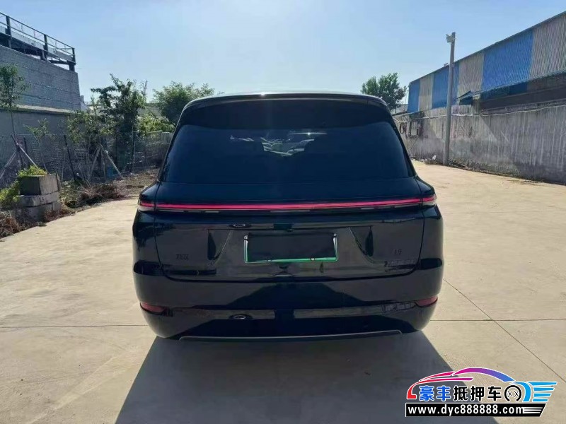 23年理想L9轿车抵押车出售