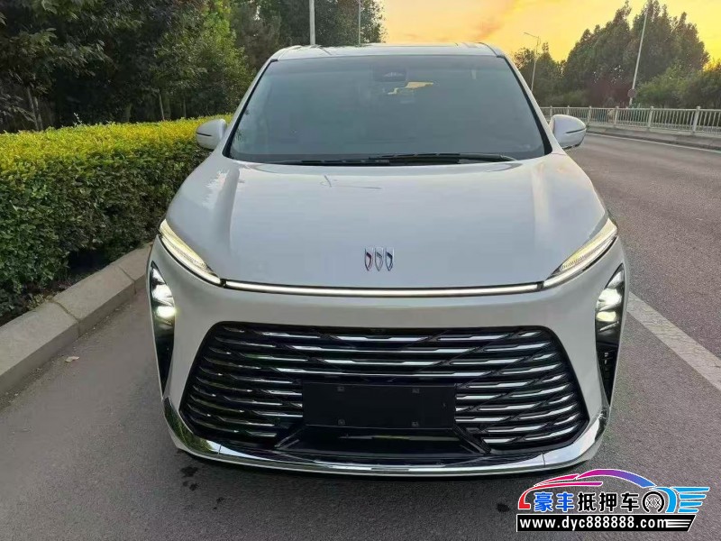 25年别克GL8轿车抵押车出售