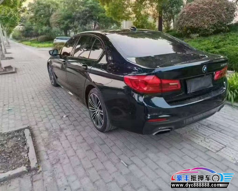 19年宝马5系轿车抵押车出售