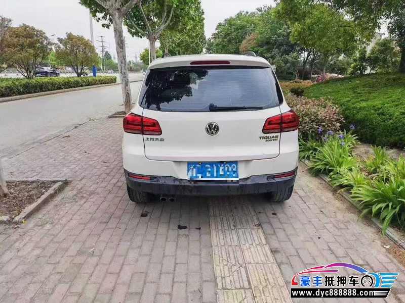 17年大众途观轿车抵押车出售