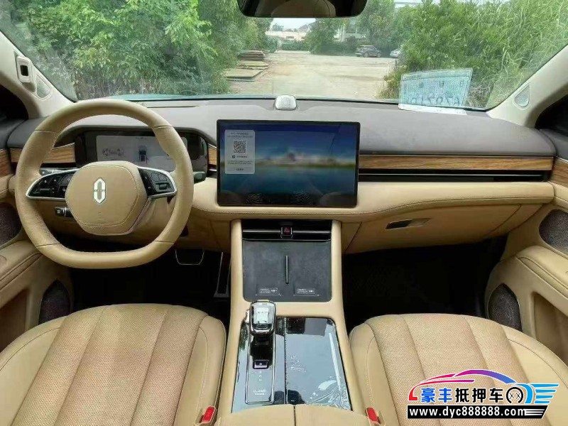 24年华为问界轿车抵押车出售