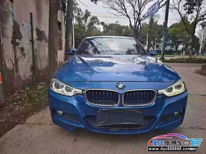 抵押车出售17年宝马3系轿车