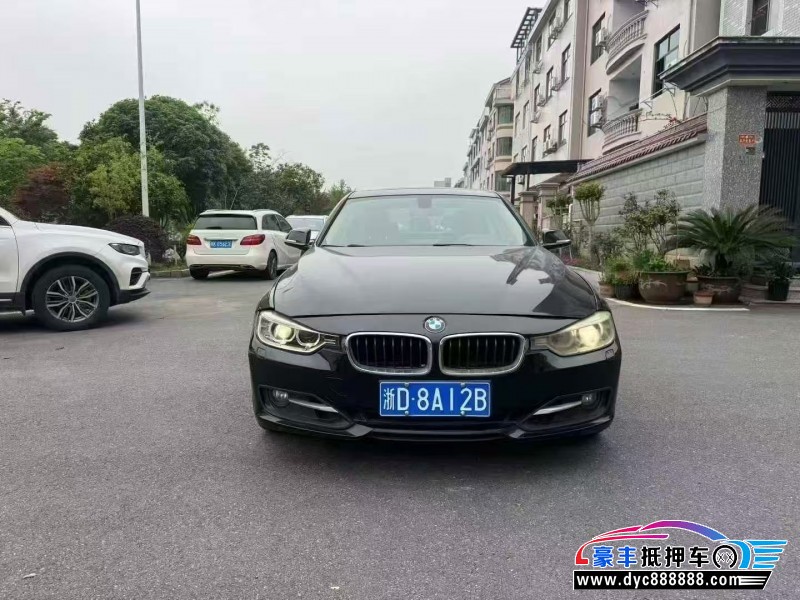 14年宝马3系轿车抵押车出售