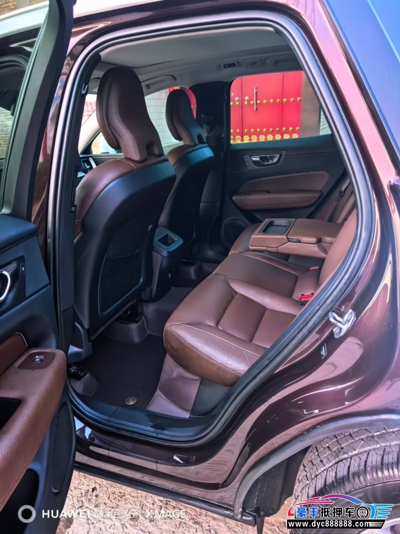 19年沃尔沃XC60轿车抵押车出售