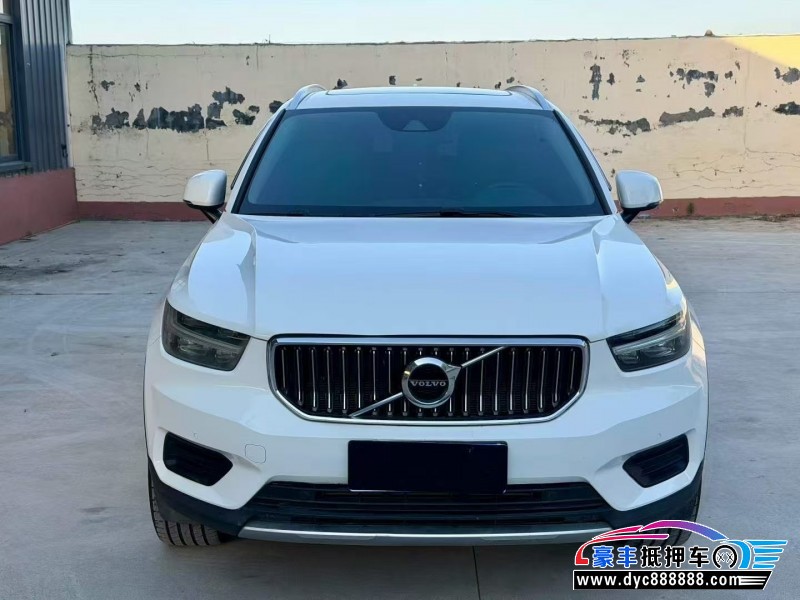 21年沃尔沃XC40轿车抵押车出售