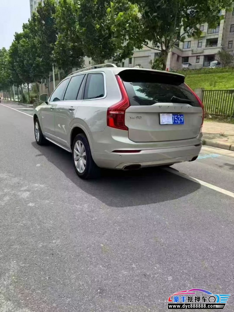 17年沃尔沃XC90轿车抵押车出售
