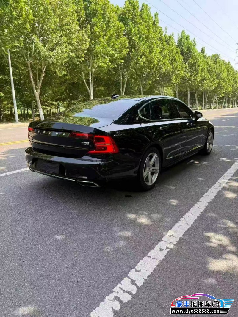 19年沃尔沃S90轿车抵押车出售
