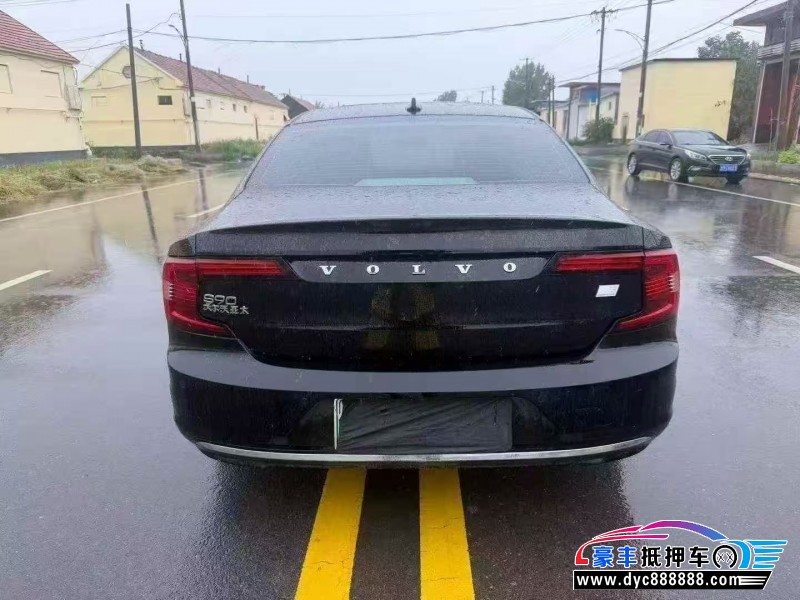 23年沃尔沃S90轿车抵押车出售