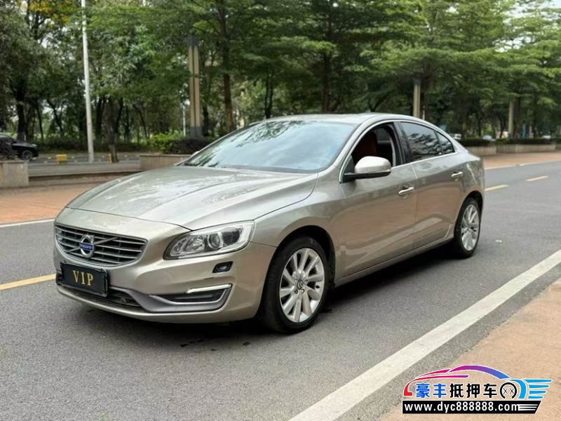 16年沃尔沃S60轿车抵押车出售