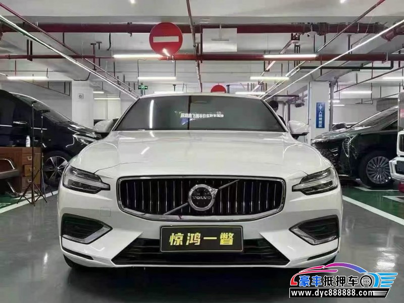 24年沃尔沃S60轿车抵押车出售