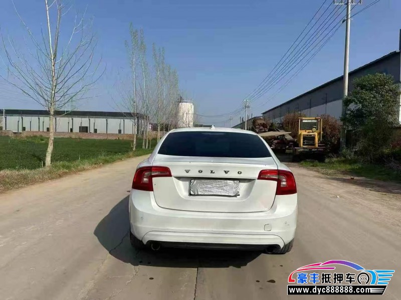 16年沃尔沃S60轿车抵押车出售
