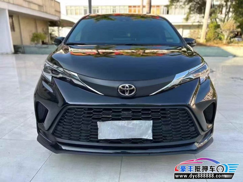 抵押车出售24年丰田格瑞维亚MPV