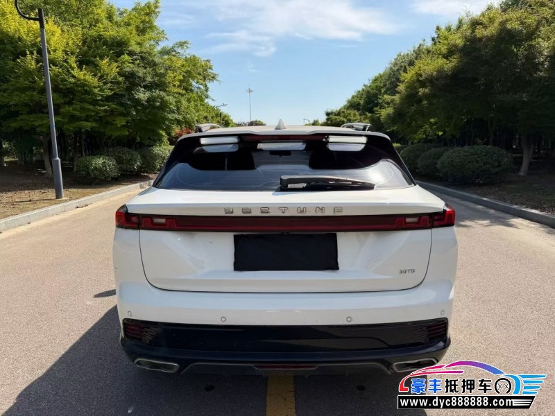 23年奔腾B70轿车抵押车出售