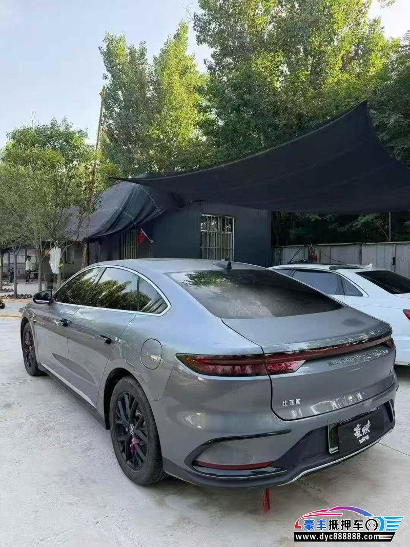 25年比亚迪汉轿车抵押车出售