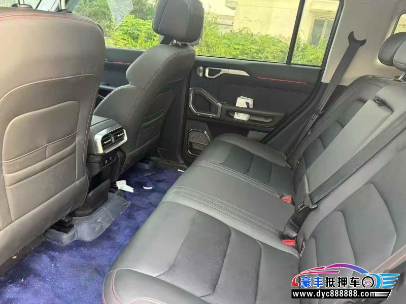 24年捷途旅行者轿车抵押车出售