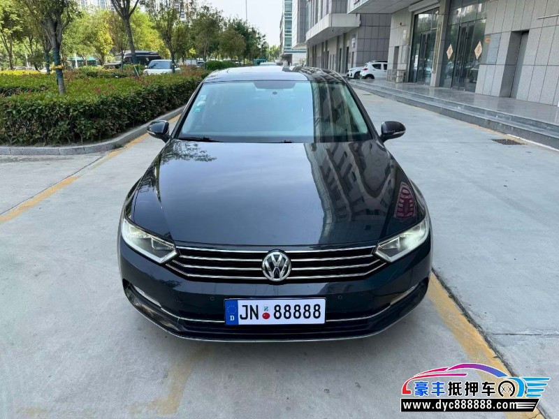 17年大众迈腾轿车抵押车出售