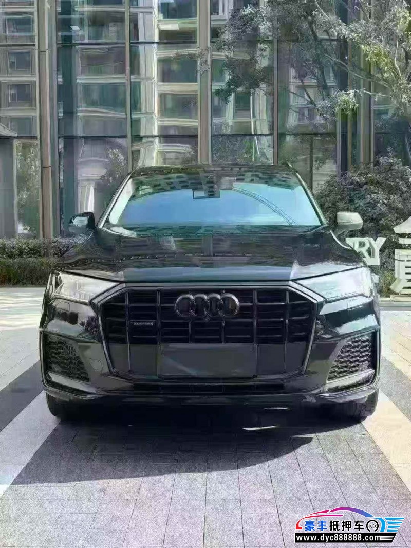 23年奥迪Q7轿车抵押车出售